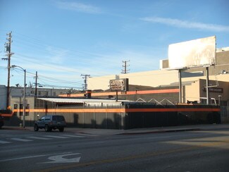 Plus de détails pour 7504 Santa Monica Blvd, West Hollywood, CA - Local commercial à vendre