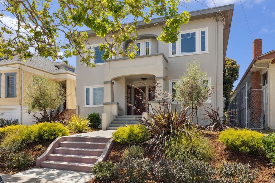 747 55th St, Oakland, CA à vendre - Photo de l’immeuble – Image 2 sur 35