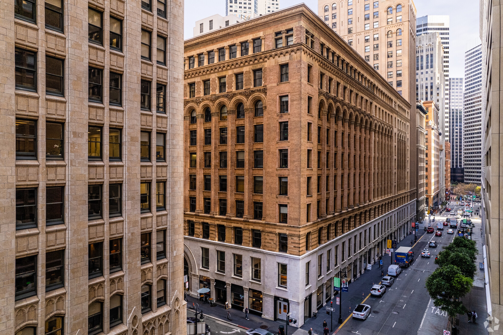 220 Montgomery St, San Francisco, CA à louer Photo principale– Image 1 sur 28