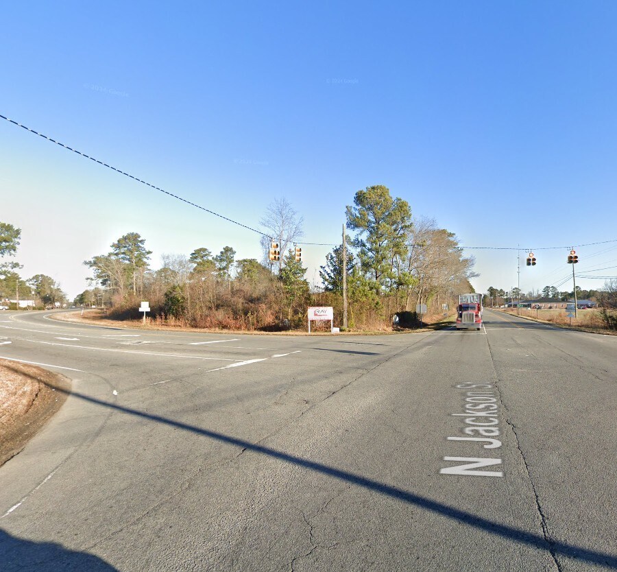 Hwy 241 N & Hwy 111, Beulaville, NC à vendre Photo de l’immeuble– Image 1 sur 5