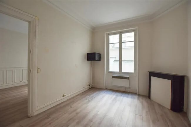 Plus de détails pour Rue Gustave Doré, Paris - Local d’activités à vendre