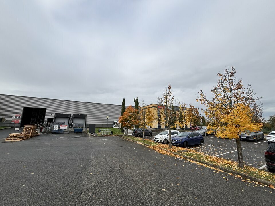109 Impasse De Chavanne, Arnas à louer Photo de l’immeuble– Image 1 sur 16
