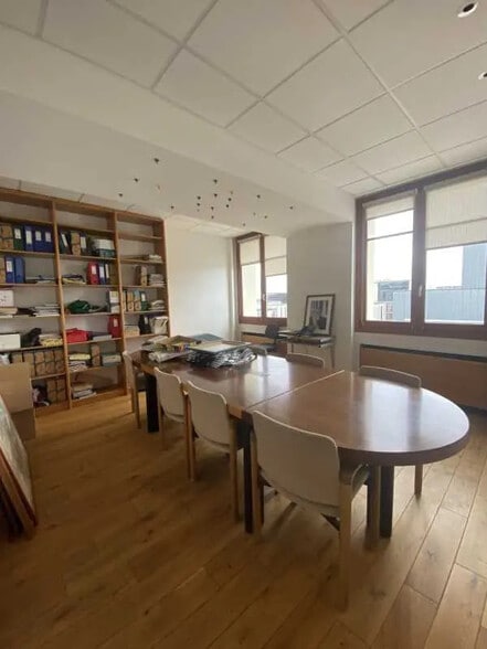 Bureau dans Le Havre à vendre - Photo de l’immeuble – Image 3 sur 5