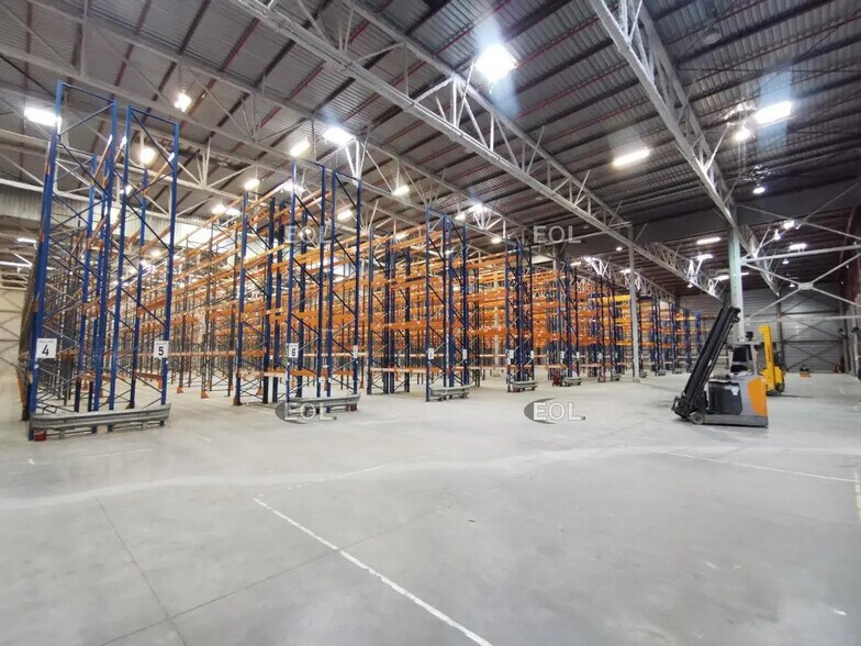 Industriel/Logistique dans Roncq à louer - Photo intérieure – Image 2 sur 6