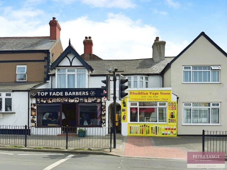 High St, Rhyl à vendre - Photo de l’immeuble – Image 1 sur 11