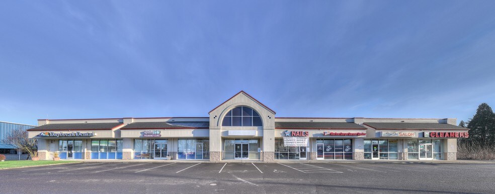 1706 W Main St, Battle Ground, WA à louer - Photo de l’immeuble – Image 1 sur 4