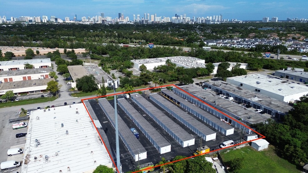 20100 NE 15th Ct, Miami, FL à vendre - Aérien – Image 1 sur 4
