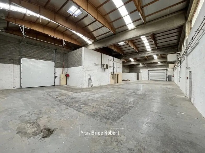 Bureau dans Chassieu à louer - Photo intérieure – Image 2 sur 10