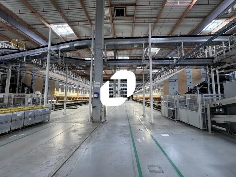 Industriel/Logistique dans Hem à louer - Photo de l’immeuble – Image 2 sur 12