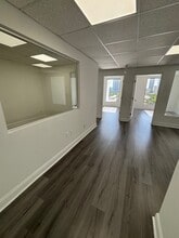 1920 E Hallandale Beach Blvd, Hallandale Beach, FL à louer Photo de l’immeuble– Image 1 sur 2