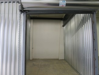 Plus de détails pour 910 Grand Ave, North Bergen, NJ - Industriel/Logistique à louer