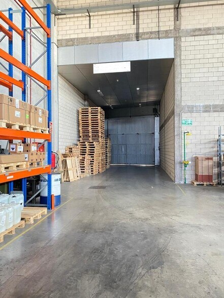 Industriel/Logistique dans Getafe, Madrid à vendre - Photo intérieure – Image 2 sur 14