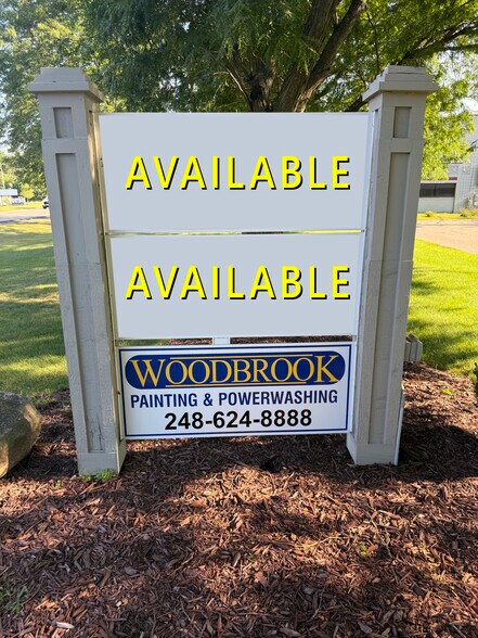 4210-4214 Martin Rd, Commerce Township, MI à louer - Photo de l’immeuble – Image 2 sur 7