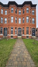 113 E 25th St, Baltimore, MD à louer Photo de l’immeuble– Image 2 sur 8