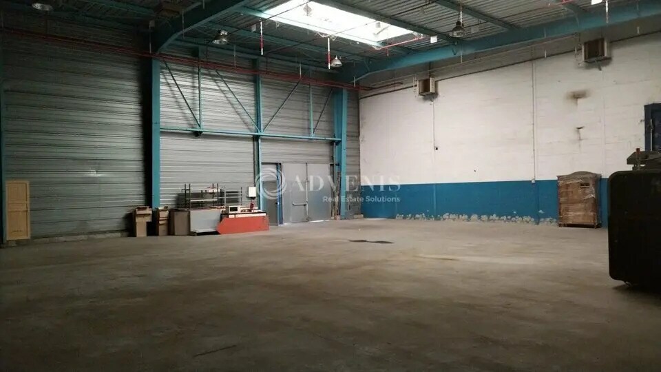 Industriel/Logistique dans Saint-Jean-le-Blanc à louer - Photo de l’immeuble – Image 3 sur 6