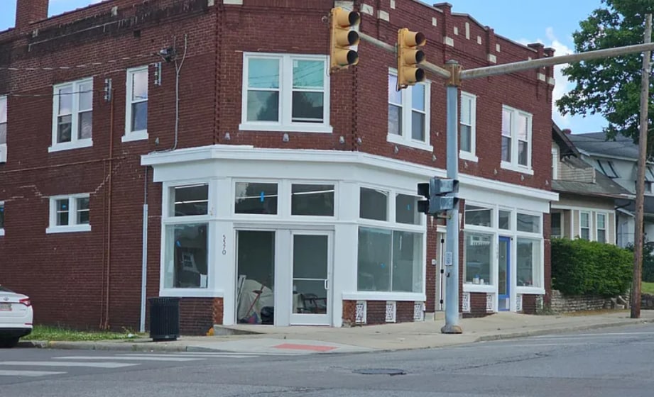 5368-5370 Carthage Ave, Cincinnati, OH à louer Photo de l’immeuble– Image 1 sur 7