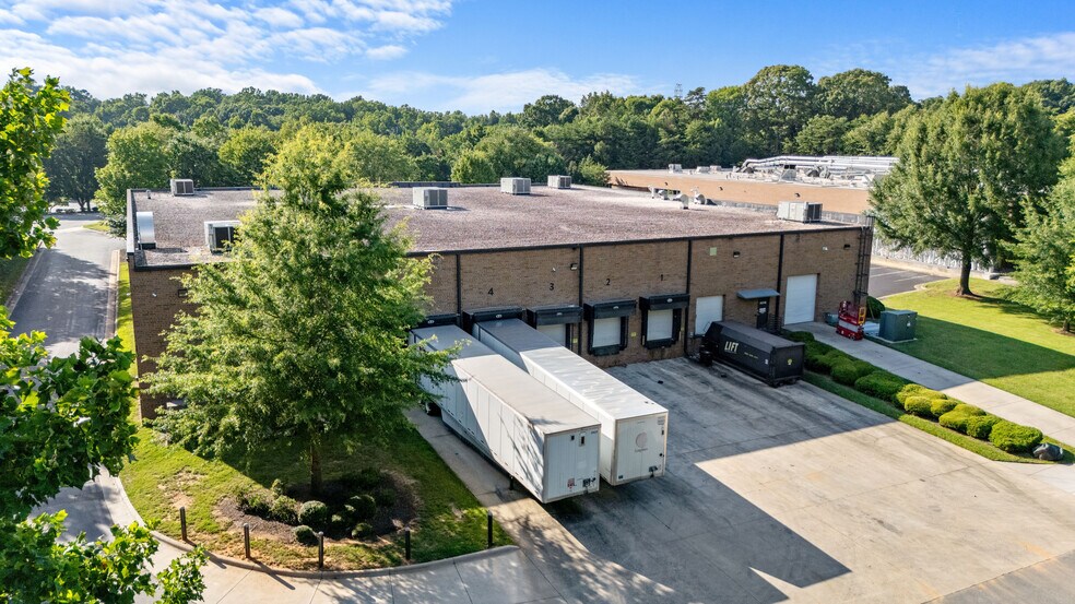 4310 Waterleaf Ct, Greensboro, NC à vendre - Aérien – Image 3 sur 6