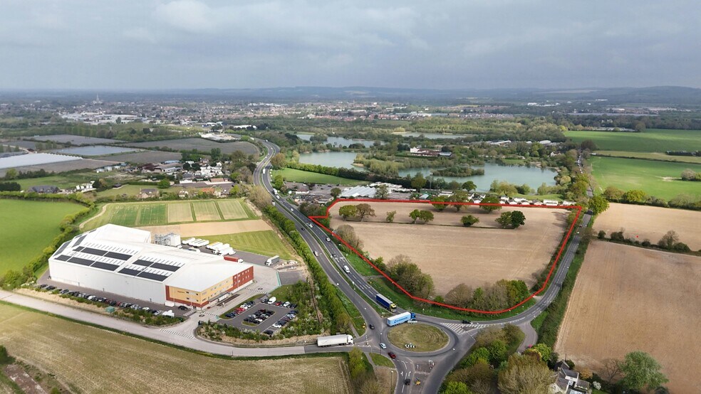 Bognor Rd, Chichester à louer - Aérien – Image 1 sur 5