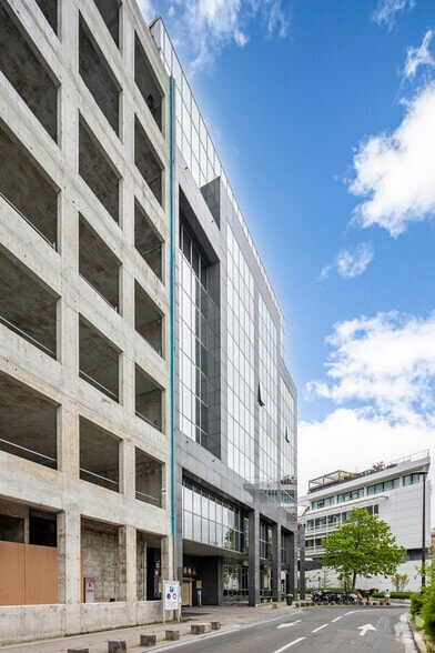 305 Avenue Le Jour SE Leve, Boulogne-Billancourt à louer - Photo de l’immeuble – Image 2 sur 2