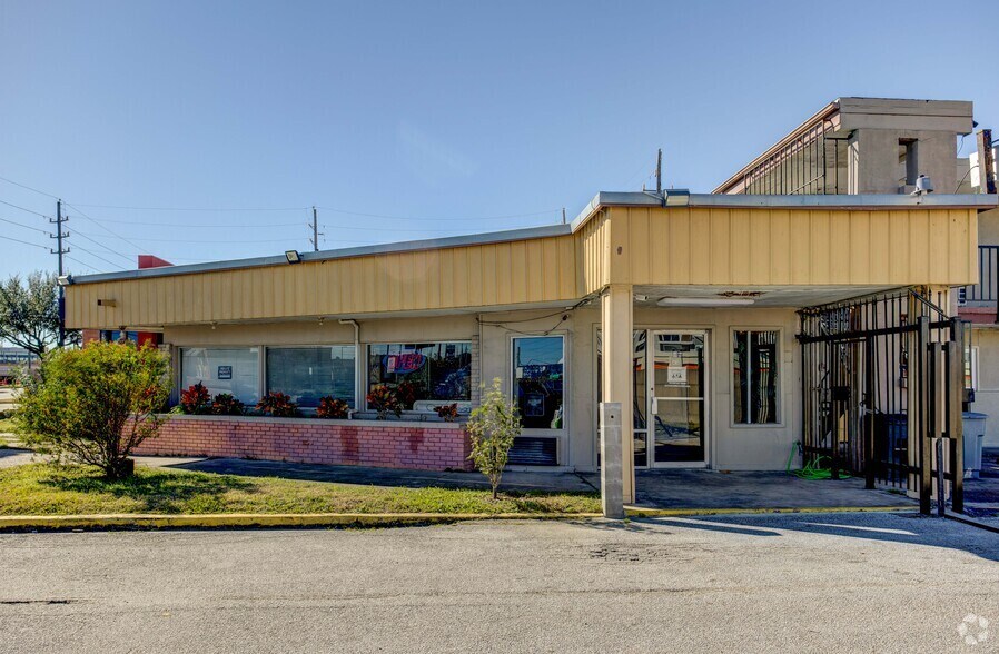 9430 Main St, Houston, TX à vendre - Photo de l’immeuble – Image 2 sur 2