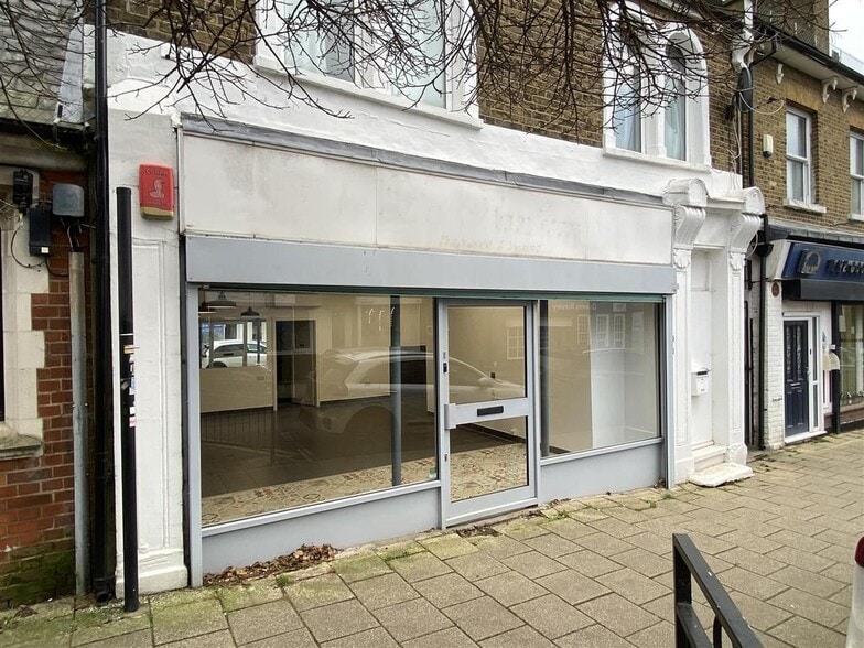 163 Queens Rd, Buckhurst Hill à louer - Photo intérieure – Image 1 sur 22
