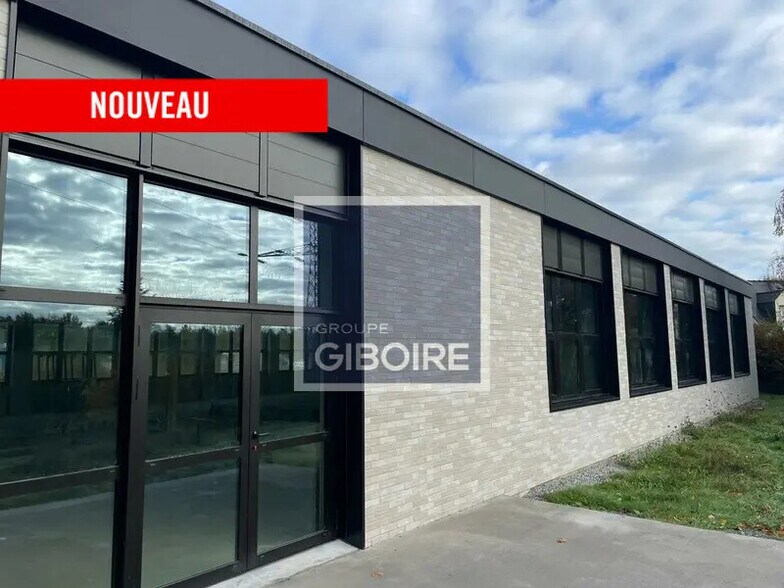 Bureau dans Saint-Grégoire à louer - Photo de l’immeuble – Image 2 sur 5