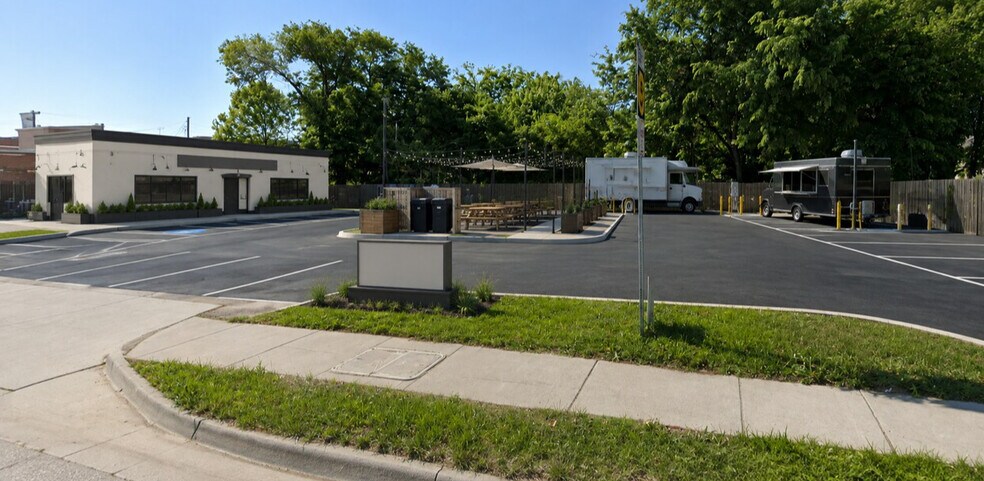 3909 Leavenworth Rd, Kansas City, KS à vendre - Photo de l’immeuble – Image 3 sur 77