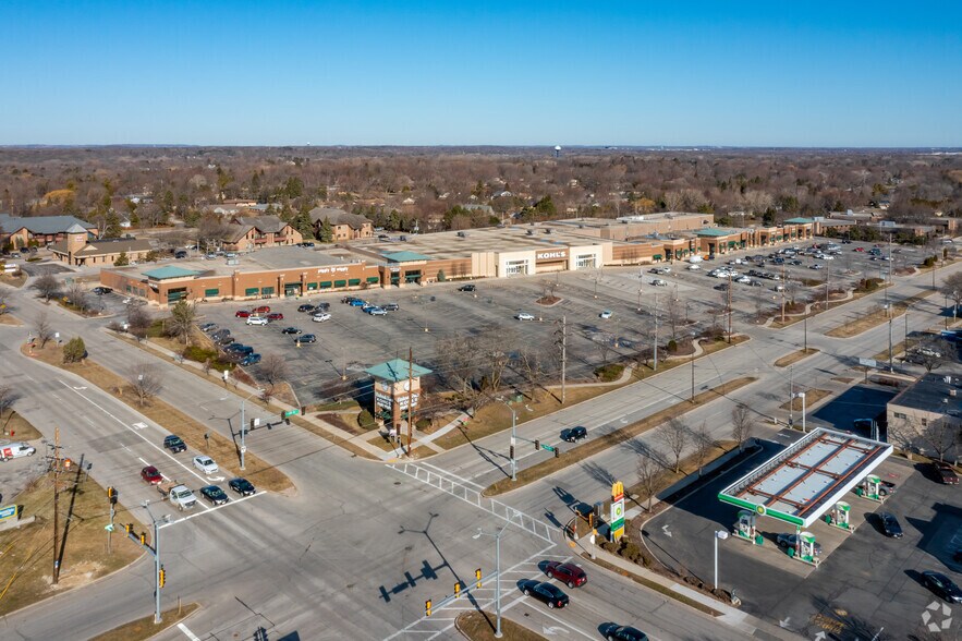 2305-2495 N 124th St, Brookfield, WI à louer - Aérien – Image 2 sur 7
