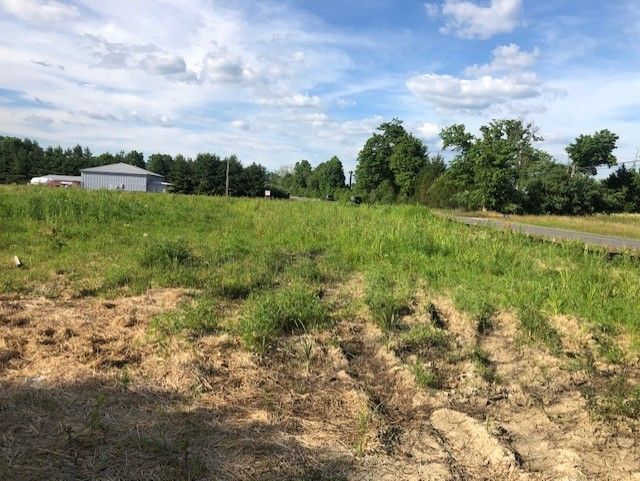 2909 E Highway 146, La Grange, KY à louer - Photo de l’immeuble – Image 2 sur 5