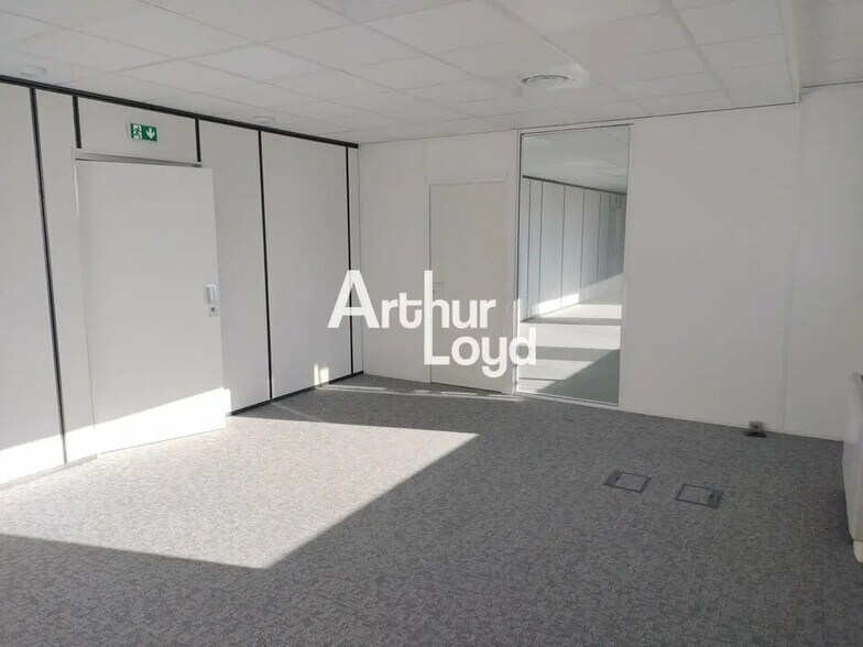 455 Promenade Des Anglais, Nice à louer - Photo de l’immeuble – Image 3 sur 7