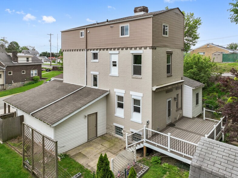 2101 Lonsdale St, Pittsburgh, PA à vendre - Photo de l’immeuble – Image 3 sur 54