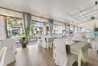 Plus de détails pour Lloc Puerto Deportivo, 4, Torrevieja - Local commercial à louer
