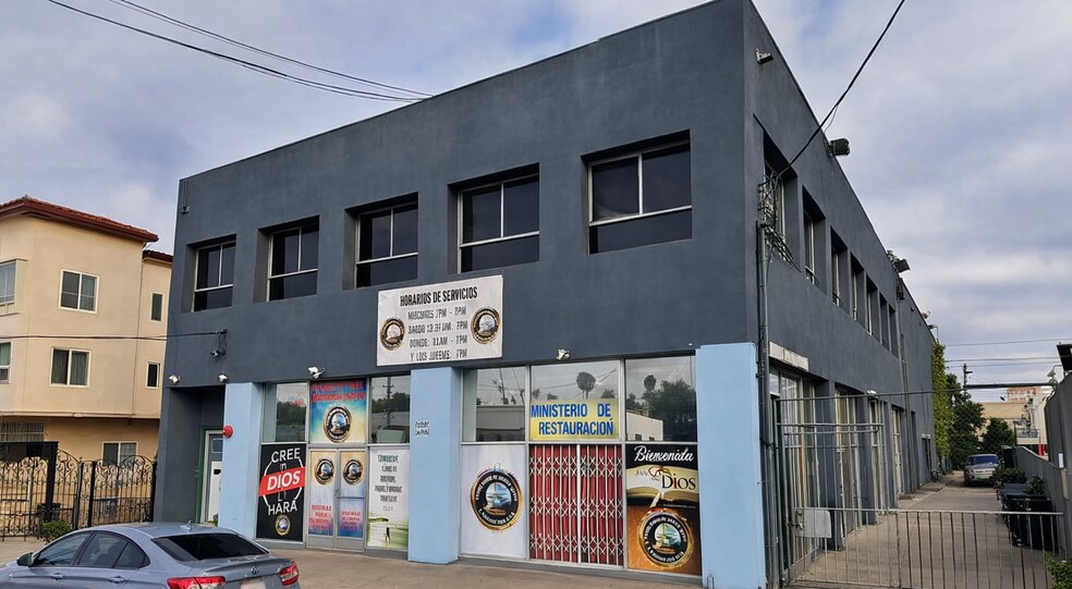 14529 Archwood St, Van Nuys, CA à louer - Photo de l’immeuble – Image 2 sur 15