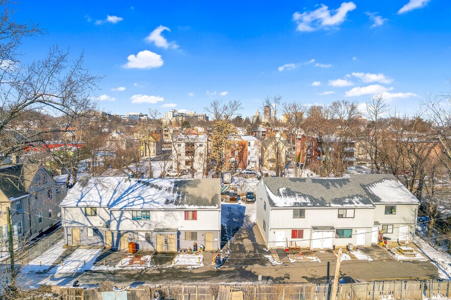5 Warner St Ext, Hartford, CT à vendre - Photo de l’immeuble – Image 1 sur 15