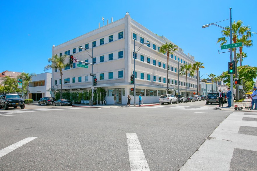 9400-9414 Brighton Way, Beverly Hills, CA à louer - Photo de l’immeuble – Image 2 sur 29