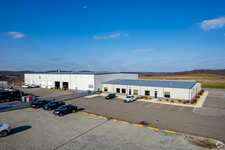 114 Monack Way, Charleroi, PA à vendre - Photo de l’immeuble – Image 2 sur 7