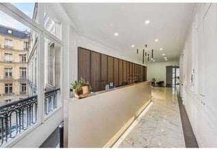 19-21 Avenue George V, Paris à louer Photo intérieure– Image 2 sur 12