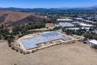 4100 Guardian St, Simi Valley, CA à louer Photo de la construction– Image 1 sur 2