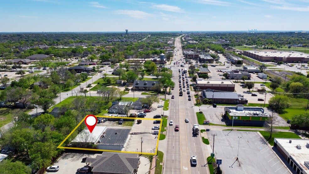 220 N Main St, Keller, TX à louer - Photo de l’immeuble – Image 3 sur 31