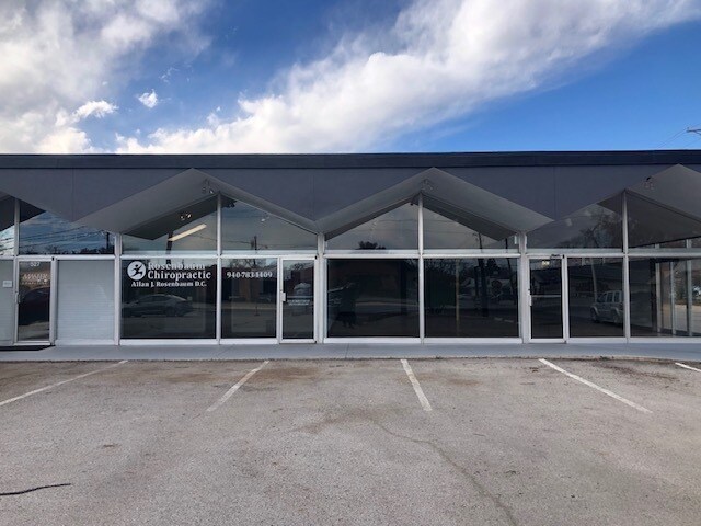 525-1100 N Elm St, Denton, TX à louer - Photo de l’immeuble – Image 2 sur 8