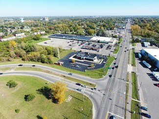 Plus de détails pour 3238-3288 Corunna Rd, Flint, MI - Local commercial à vendre