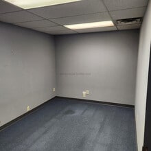 4589 Kenny Rd, Columbus, OH à louer Photo intérieure– Image 1 sur 3