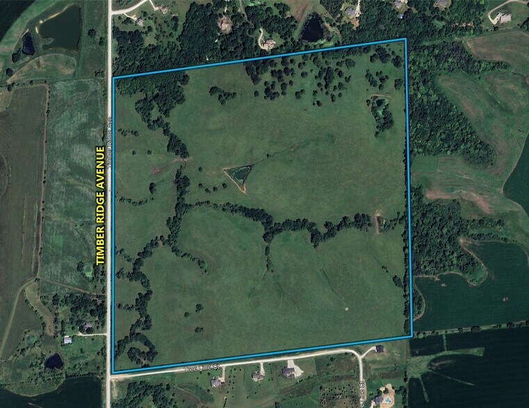 1326 Timber Ridge Ave, Van Meter, IA à vendre - Photo de l’immeuble – Image 2 sur 8