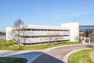 Plus de détails pour 4800 Westown Pky, West Des Moines, IA - Bureau à louer