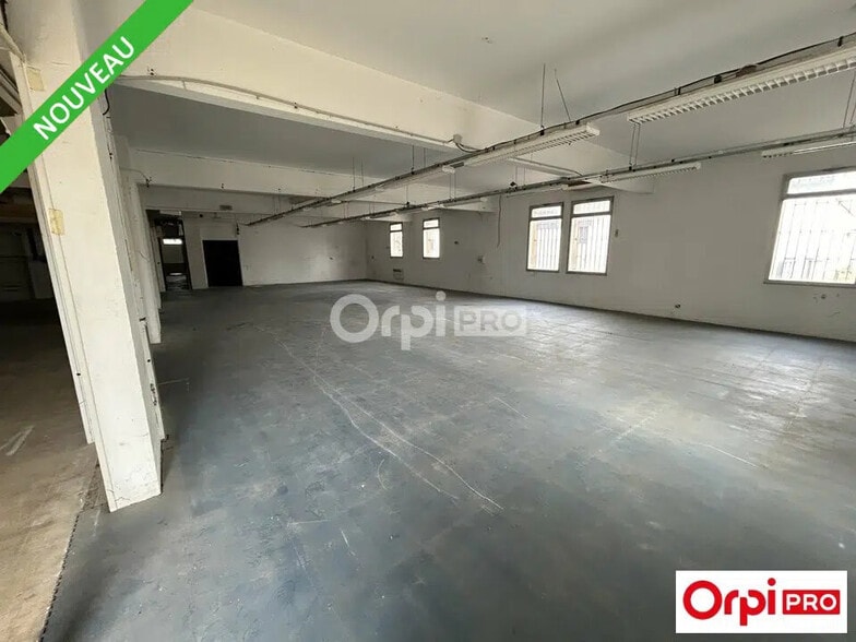 Local d’activités dans Valence à louer - Photo intérieure – Image 2 sur 6