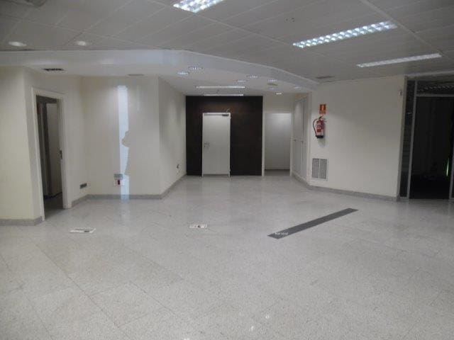 Calle de Castrillo de Aza, 24, Madrid, MAD 28031 - Lot - -  - Photo intérieure - Image 1 of 5