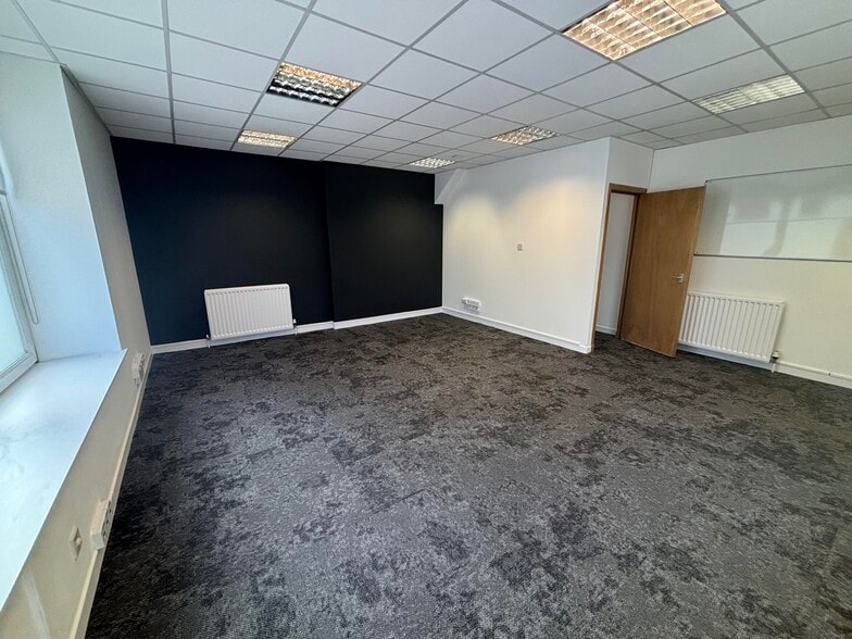 1 Pitstruan Pl, Aberdeen à vendre - Photo de l’immeuble – Image 2 sur 2