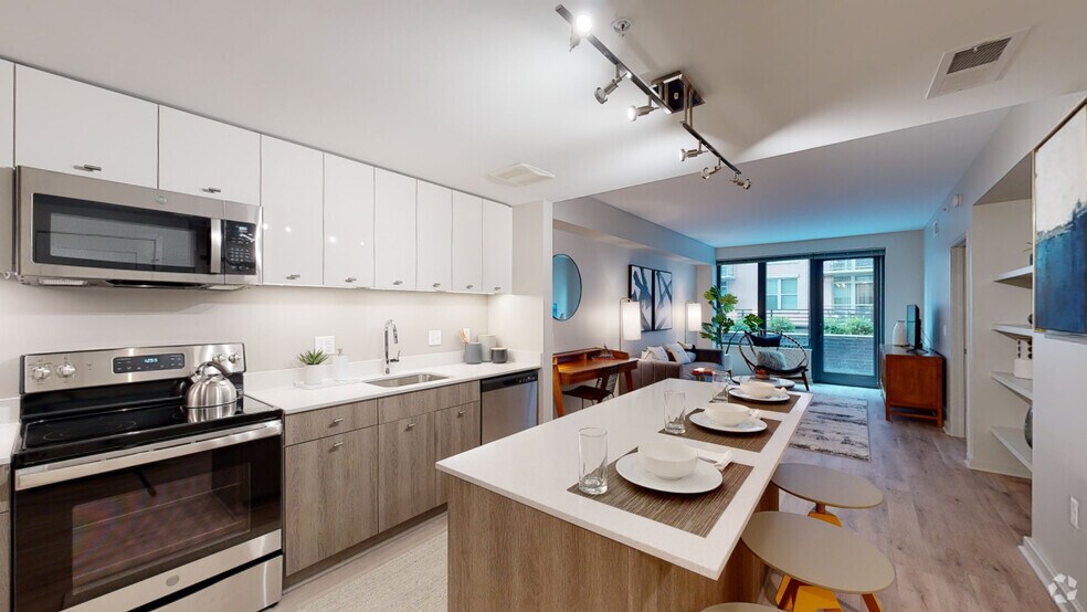 8200 Dixon Ave, Silver Spring, MD à louer - Photo de l’immeuble – Image 2 sur 60