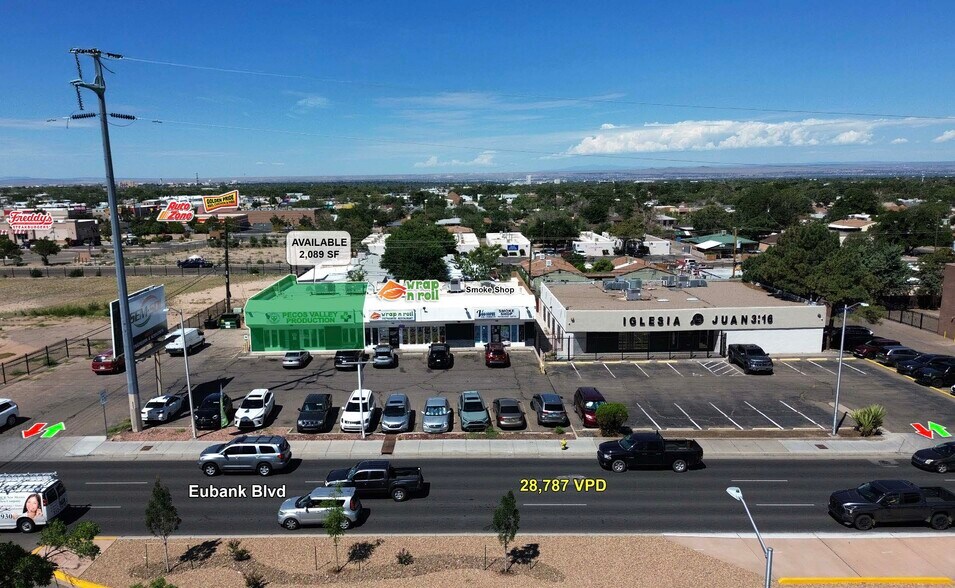 121 Eubank Blvd NE, Albuquerque, NM à vendre - Photo de l’immeuble – Image 3 sur 5