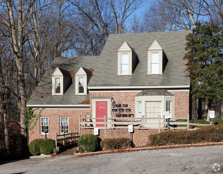 3747-3749 Benson Dr, Raleigh, NC à louer - Photo de l’immeuble – Image 3 sur 17